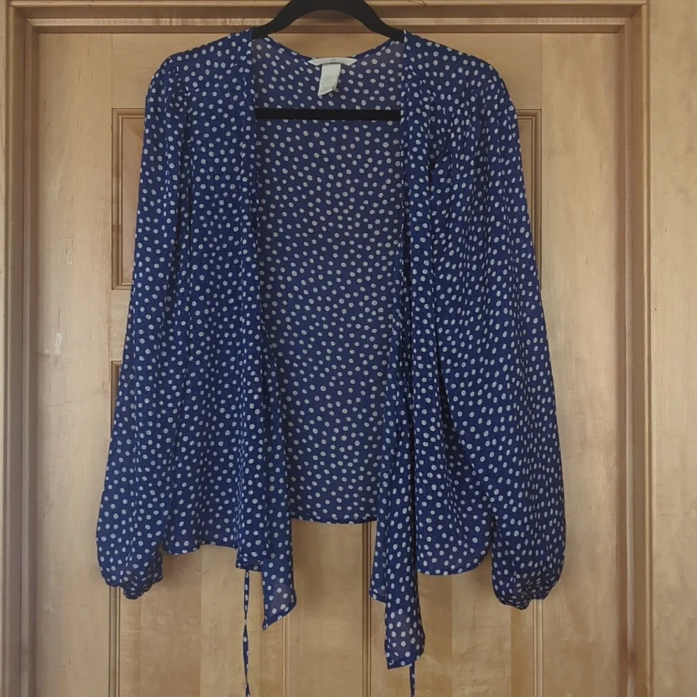 H&M wrap blouse - Picture 6 of 6